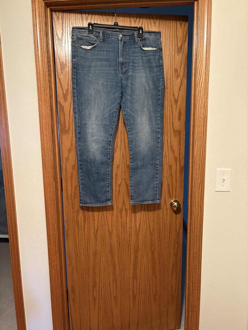 Lucky Brand Jeans Mens 36x30 Blue 410 Athletic Slim Medium Wash